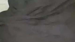 إباحية محجبة صعبة: ممارسة الجنس في مرحاض المكتب يحولها إلى عاهرة