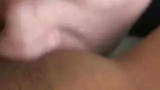 قضيب أسود كبير يضاجع عاهرة لاتينية في مشهد إباحي