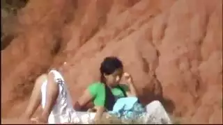 مكشوفات ومضروبات: عاهرات عربيات في جنس جماعي علني