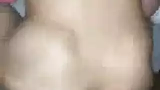 فحول سوداء تشارك فتحة فتى مراهق