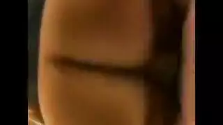 عاهرات جزائريات ممتلئات الصدر تنهار فتحاتهن من الخلف